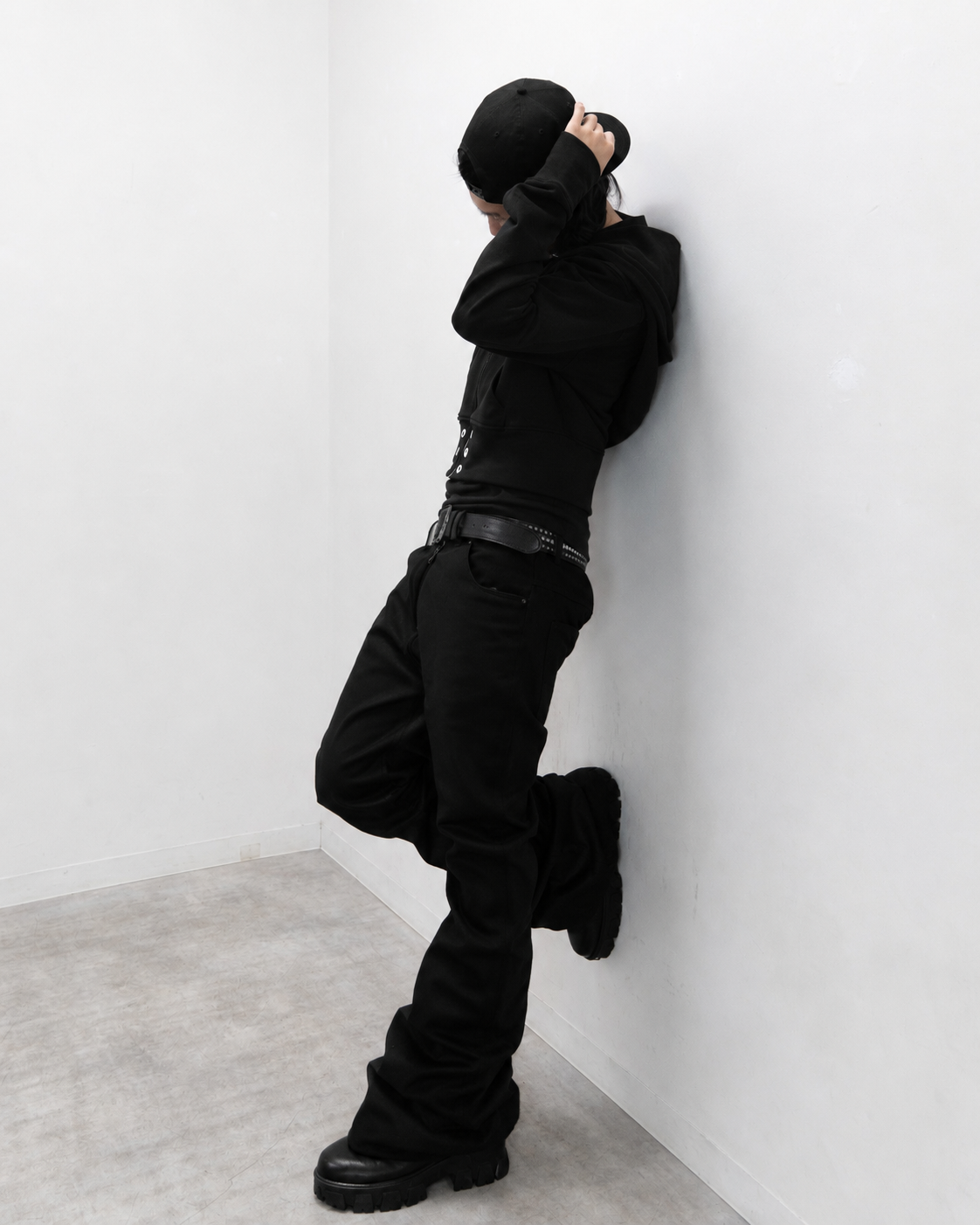 SET ALLCAPO FLARE PANTS & ALLCAPO CROPPED BIG HOODIE FIT