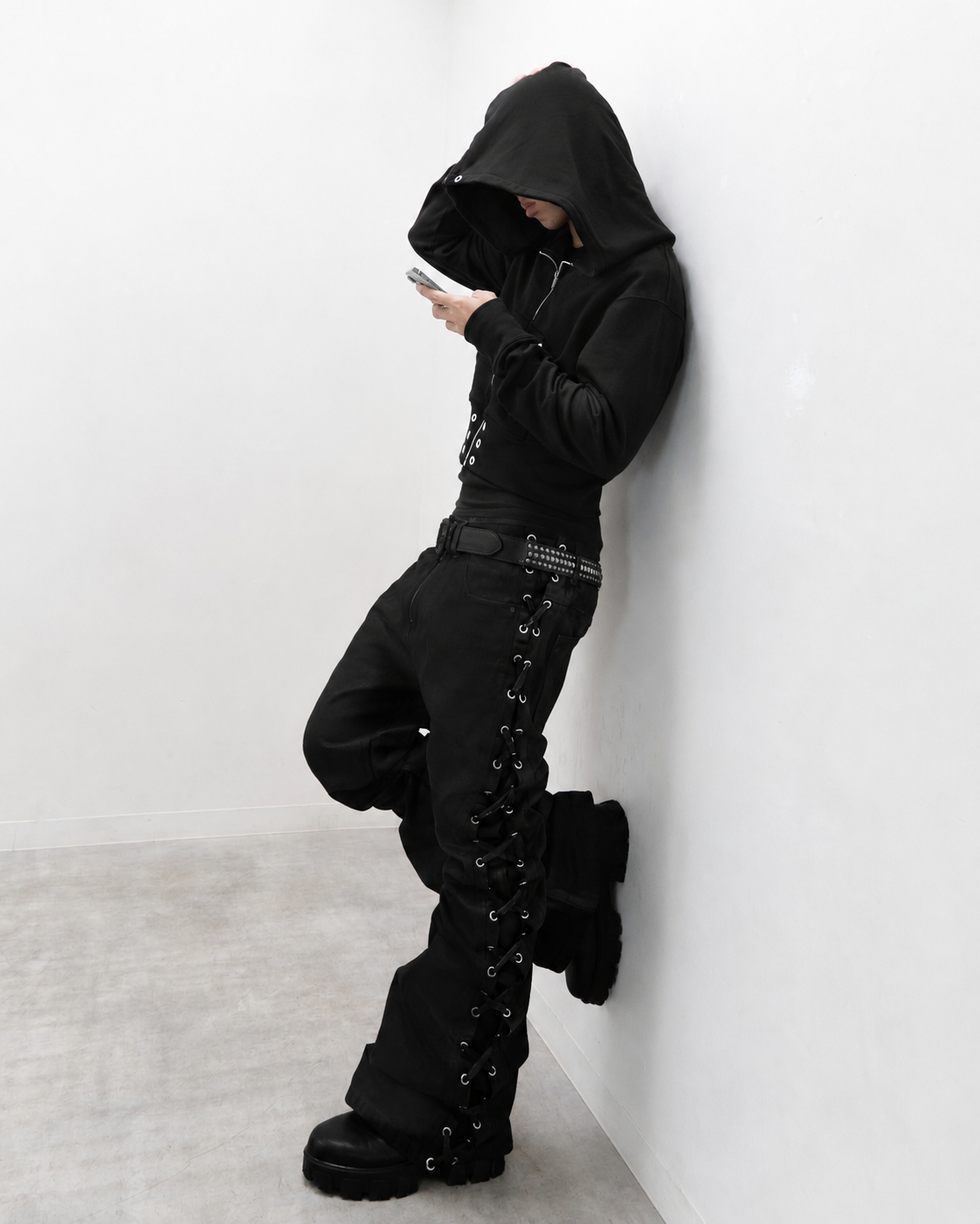 SET SIDE LACE FLARE PANTS & CROPPED BIG HOODIE FIT