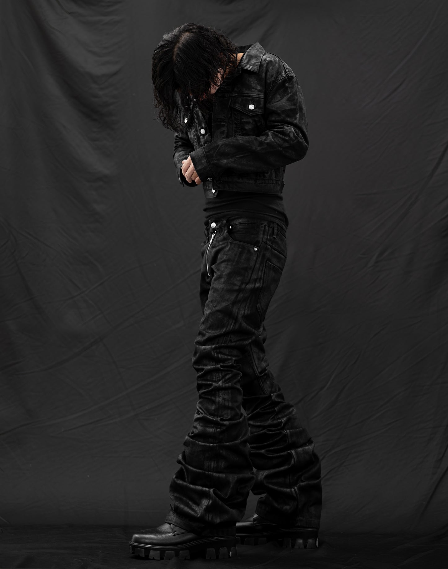 ALL CAPO COATING STACKED LONG FLARE PANTS