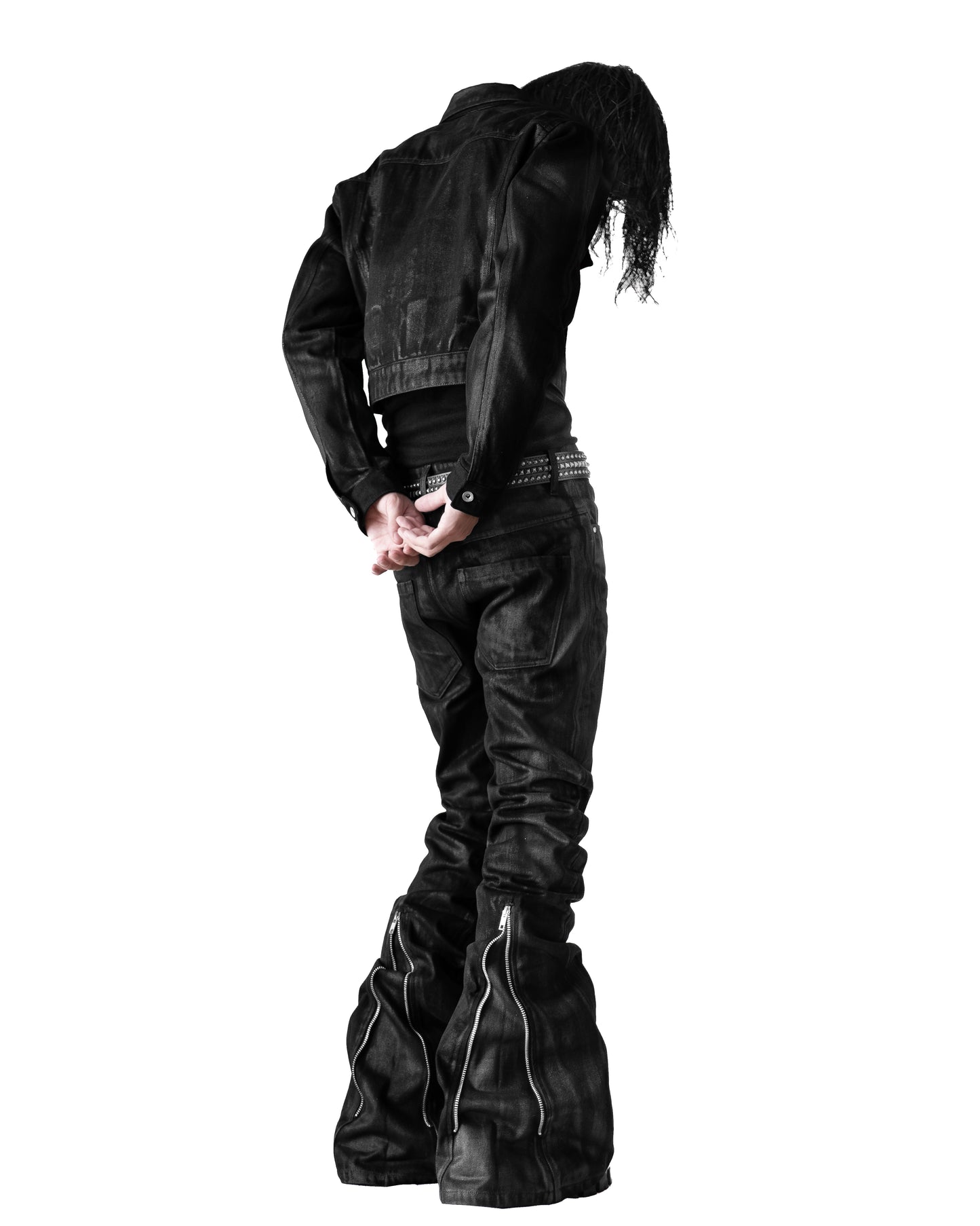 BACK ZIP COATING SKINNY FLARE PANTS