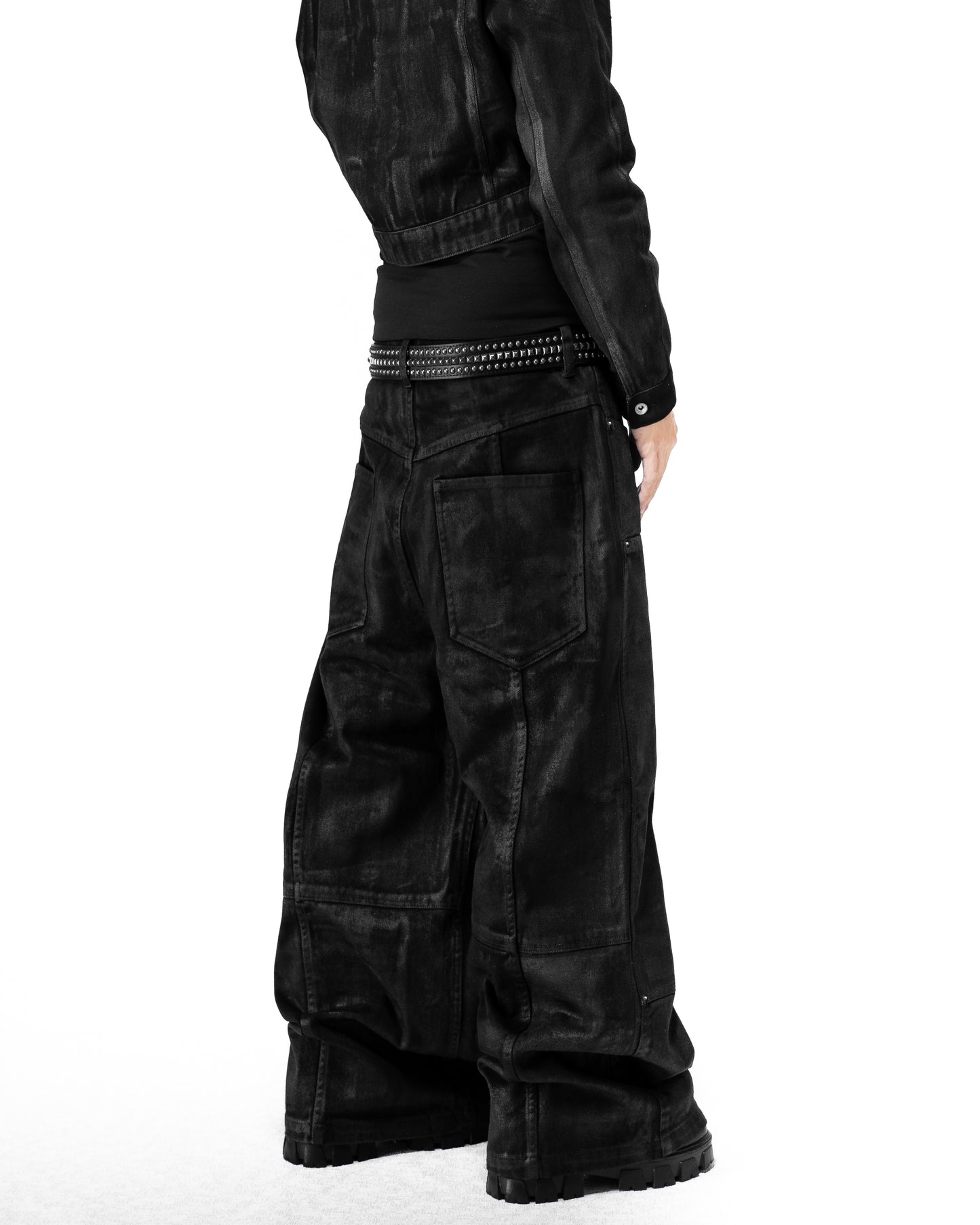 - PRE ORDER - COATING DOUBLE KNEE VOLUME BOTTOM WIDE PANTS