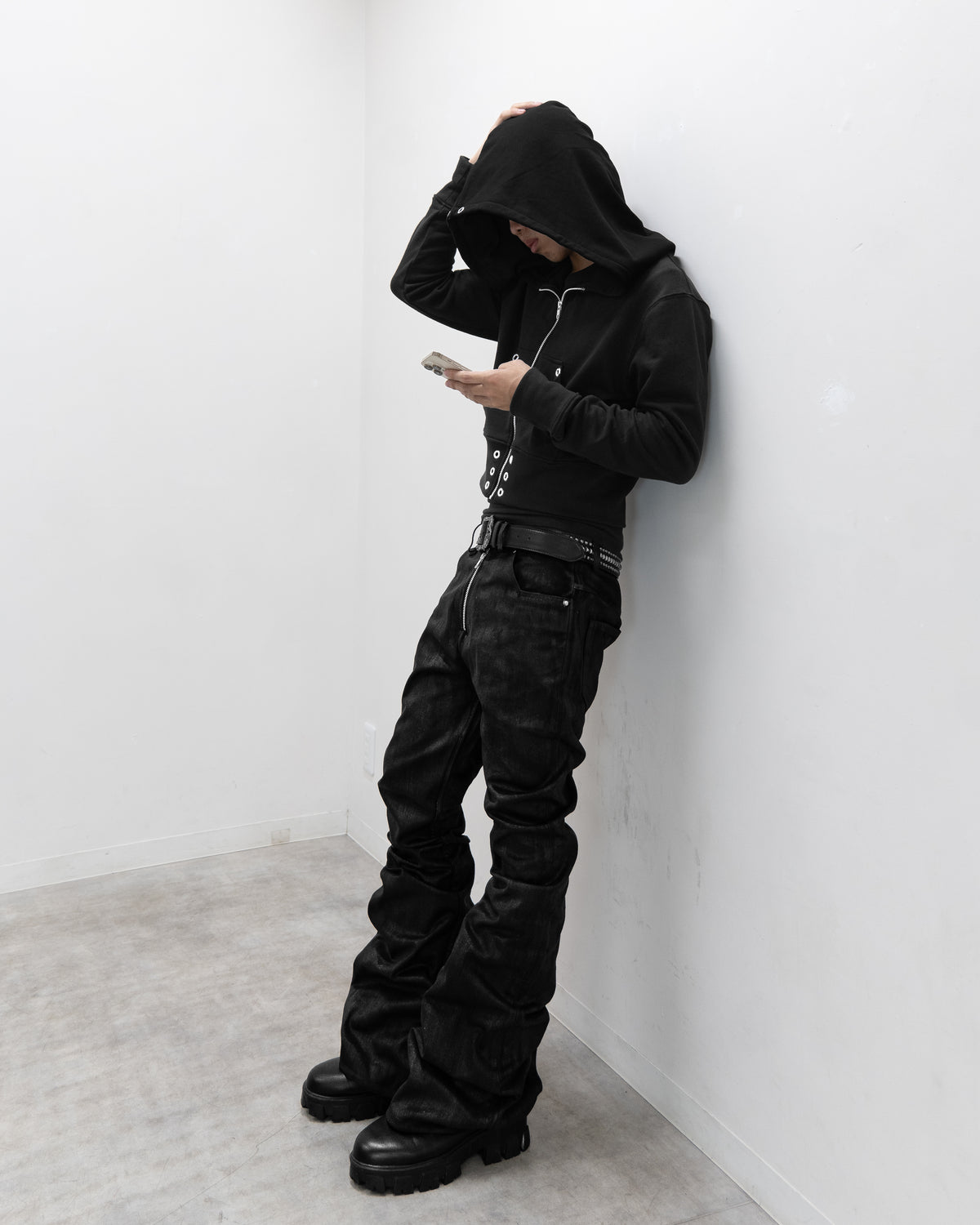 ALLCAPO COATING FLARE PANTS