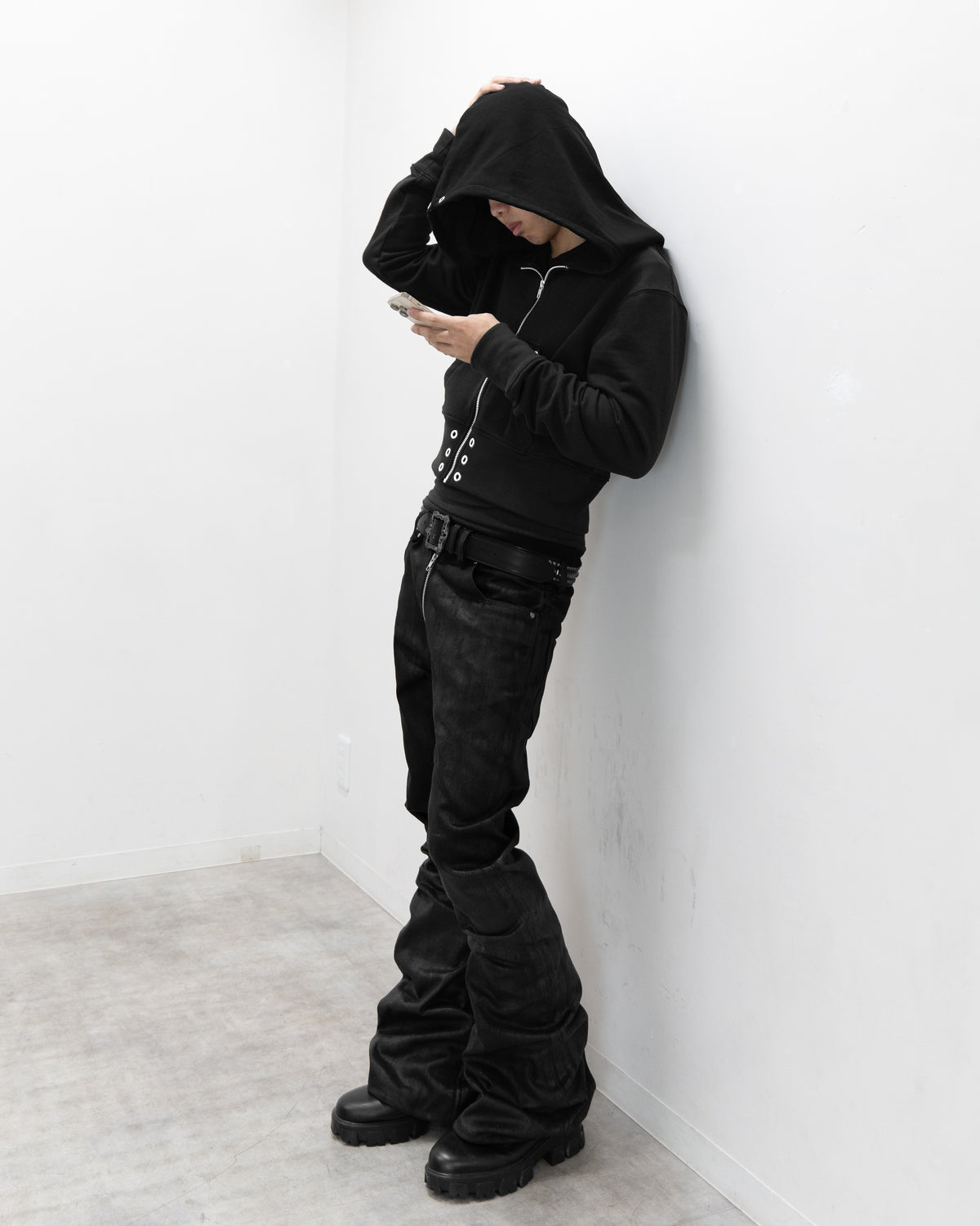 ALLCAPO COATING FLARE PANTS