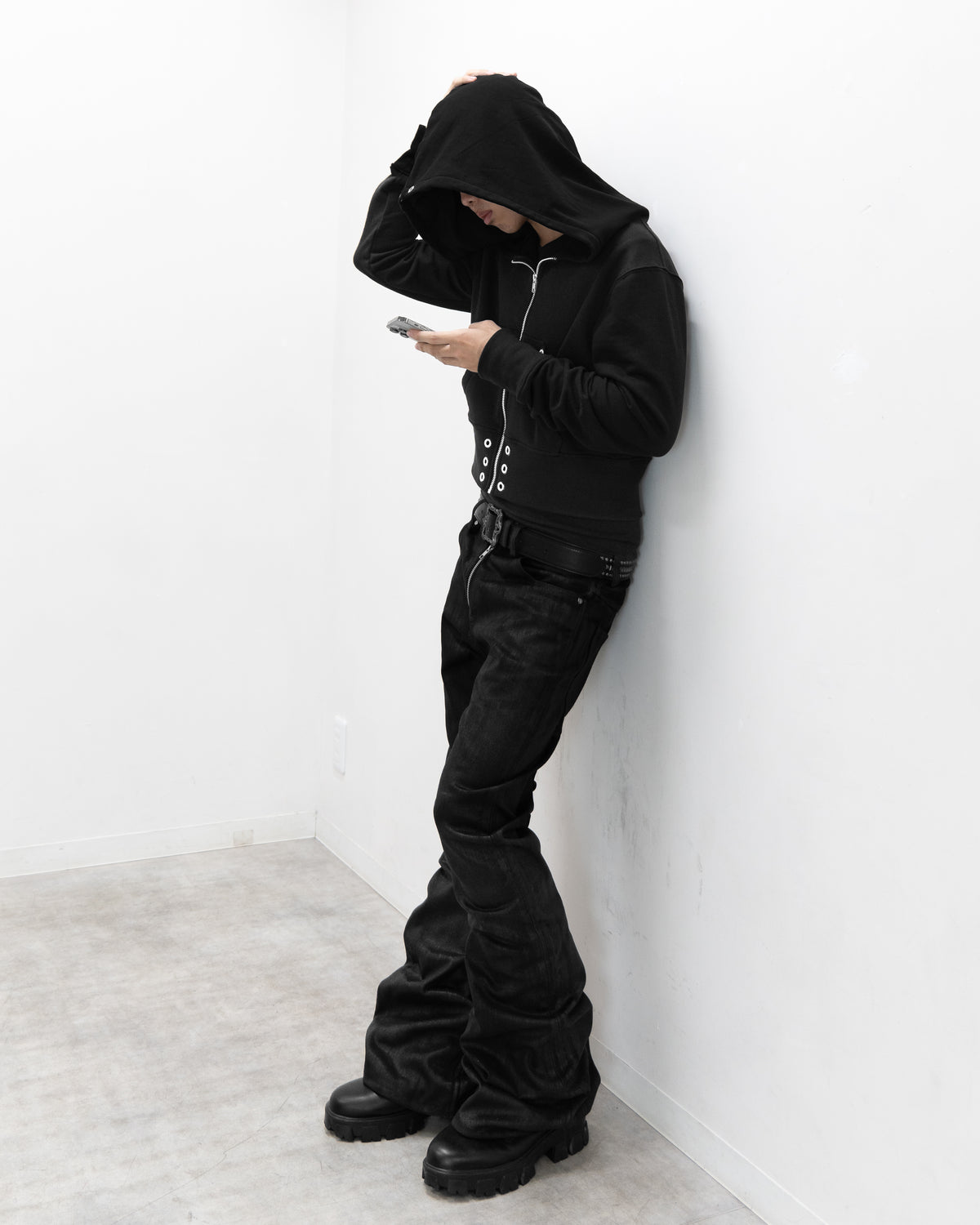 ALLCAPO COATING FLARE PANTS